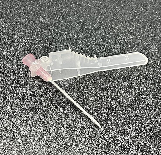 Picture of Prevent® Safety Needle 18g x 1.5"